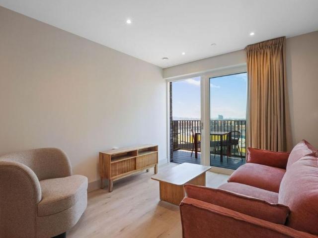 Apartment for rent in Colindale, Greater London