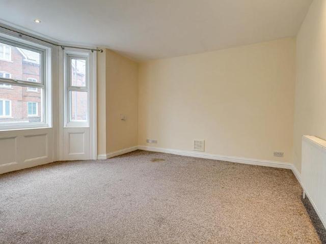Apartment for rent in St Albans, Five Acres