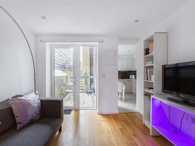 Apartment for rent in Forest Gate, Greater London