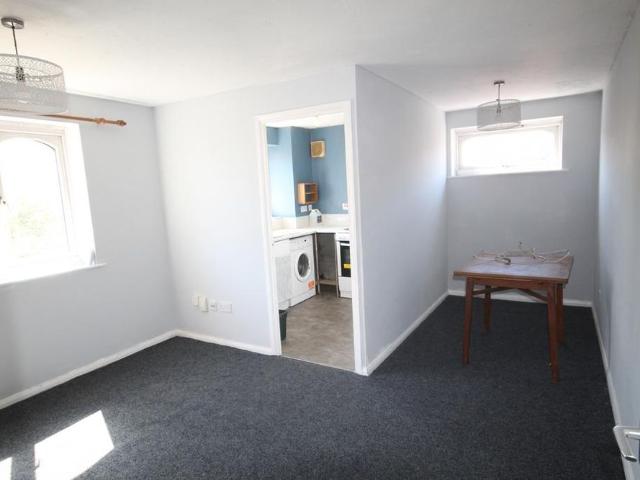 Apartment for rent in London Borough of Ealing, Perivale