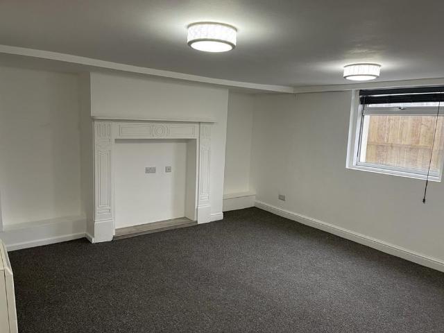 Apartment for rent in Austhorpe, West Yorkshire