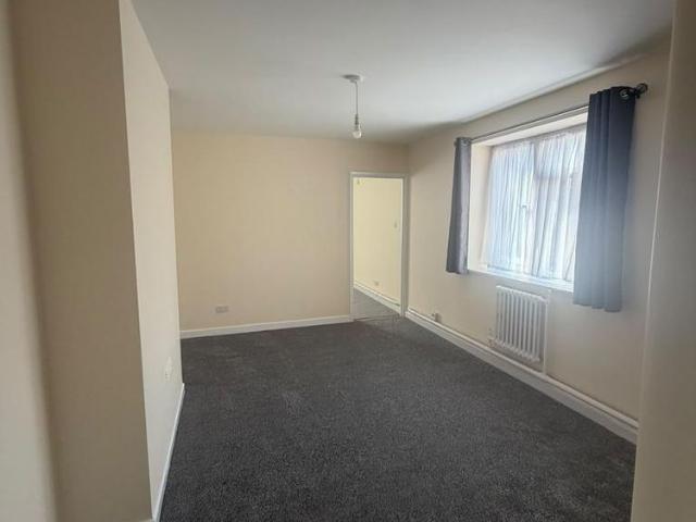 Apartment for rent in Wealdstone, Greater London