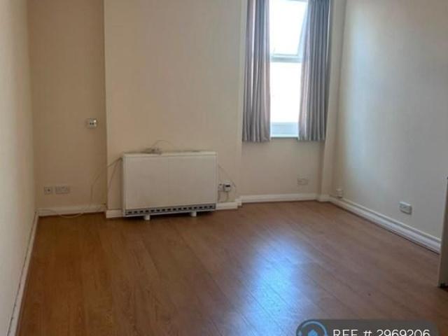 Apartment for rent in Colwyn Bay, Wales