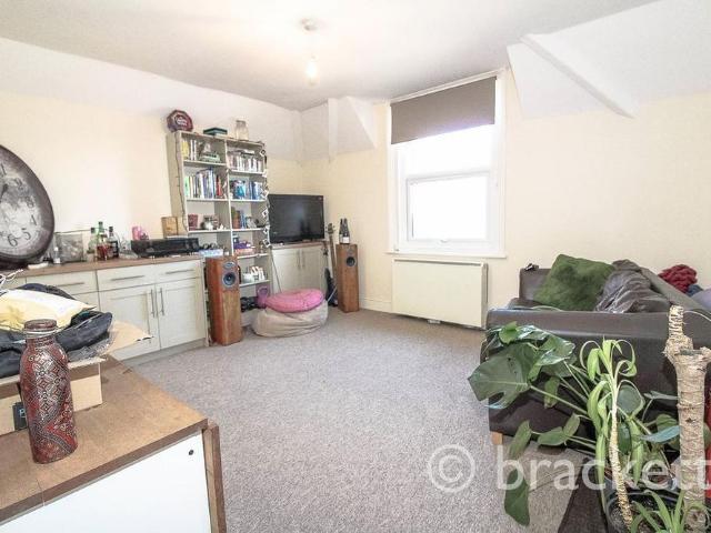 Apartment for rent in St James, Sandown Park