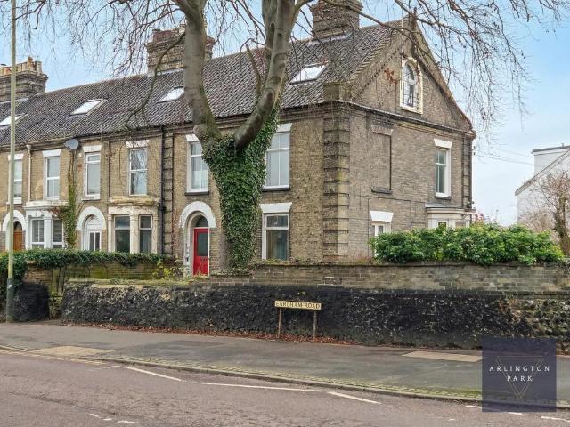 Flat for rent in Heigham Grove, East Bank