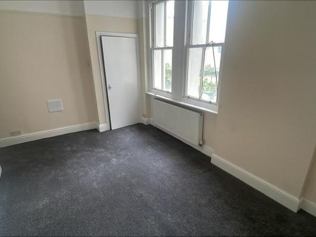 Apartment for rent in Colwyn Bay, Wales