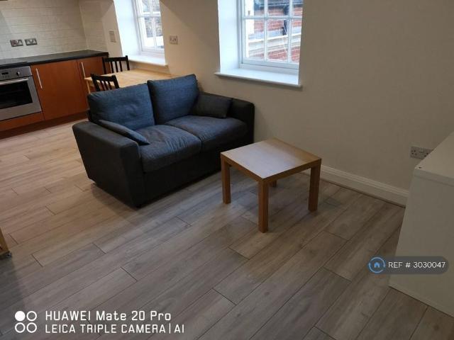 Apartment for rent in Heigham Grove, East Bank