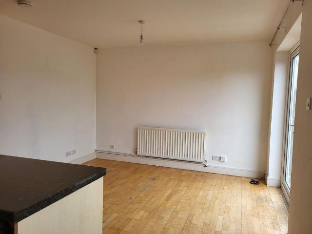 Apartment for rent in Reading