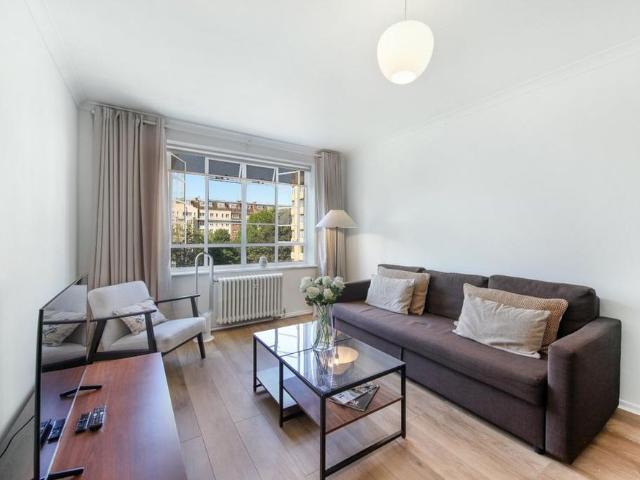 Apartment for rent in Westminster, Victoria