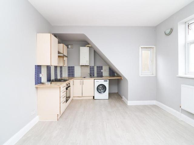 Flat for rent in Furzedown, Isle Of Man