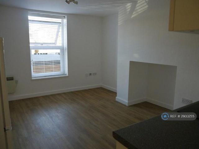 Apartment for rent in Furze Platt, Maidenhead