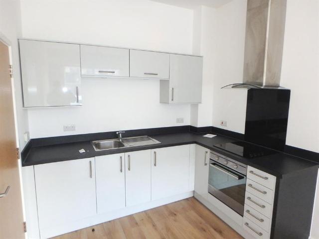 Apartment for rent in Hill, City Of Southampton
