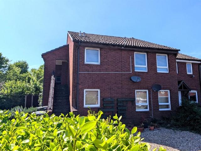 Flat for rent in Helford, Hampshire