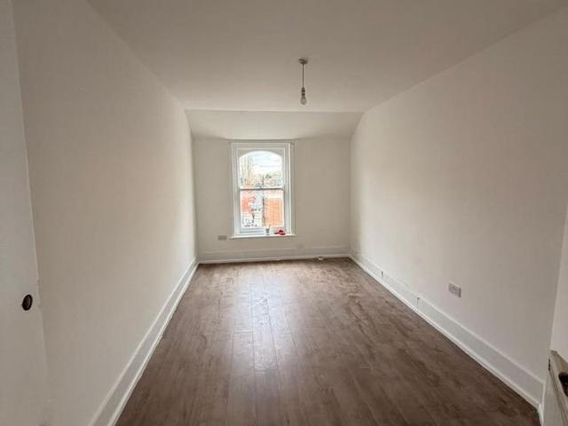 Room for rent in London Borough of Hounslow, Greater London