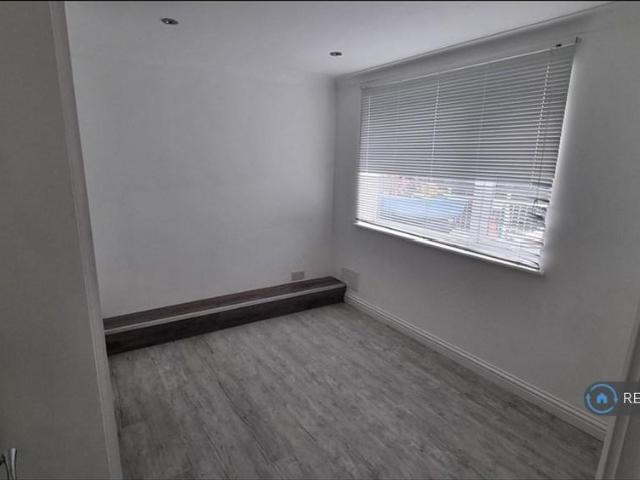 Apartment for rent in Bourne Vale, Kent