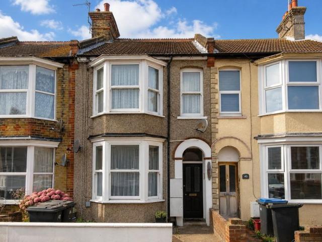 Flat for rent in Eddington, The Bridge