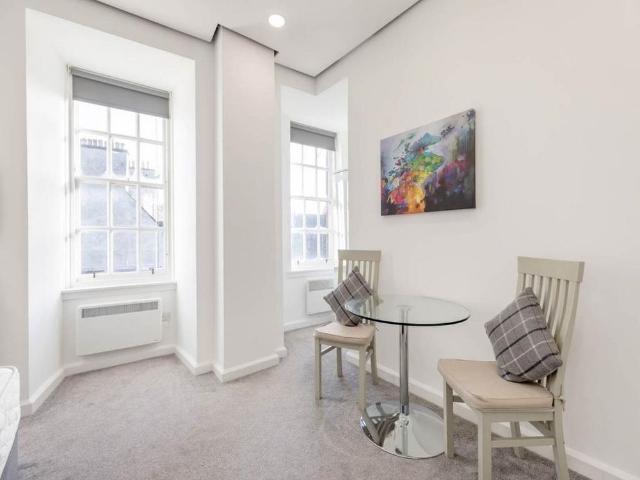 Apartment for rent in Old Town, Scotland