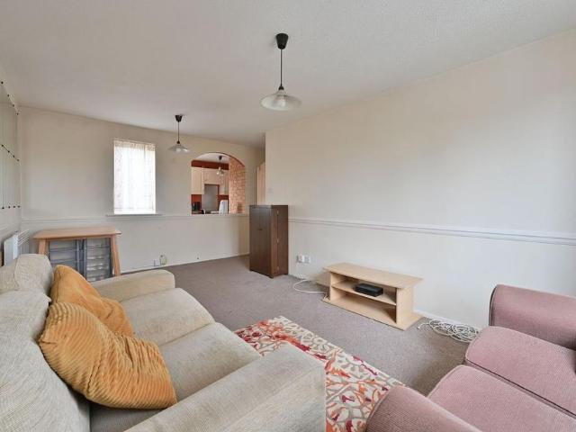 Apartment for rent in Kingswood, North Watford