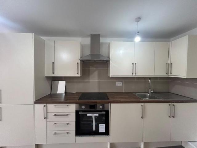 Apartment for rent in London Borough of Ealing, Greater London