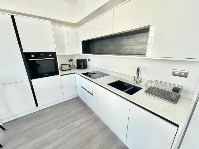 Flat for rent in East Cliff, Acol