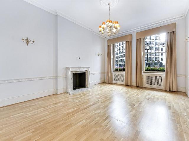 Flat for rent in Belgravia, Isle Of Man