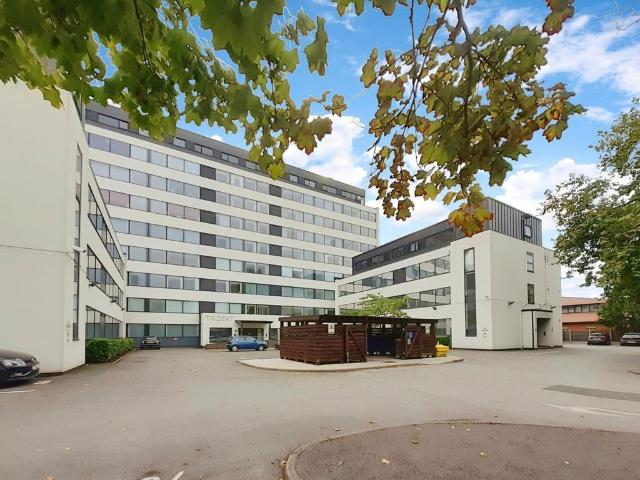 Flat for rent in Ashton upon Mersey, Trafford Park