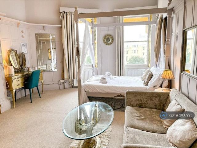 Apartment for rent in Round Hill, Brighton & Hove
