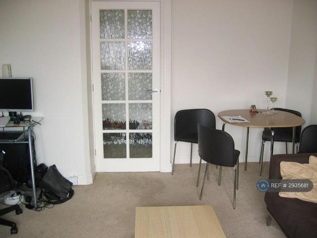 Apartment for rent in Friern Barnet, Greater London