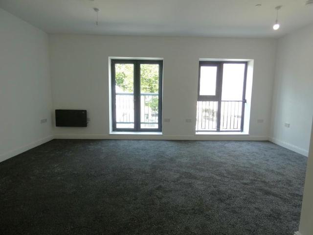 Apartment for rent in Mount Pleasant, Swansea