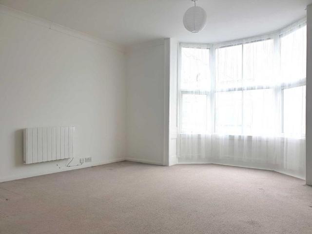 Apartment for rent in Clapham, West Sussex