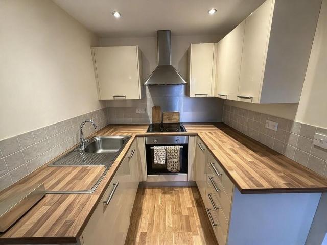 Apartment for rent in St Thomas, Exeter