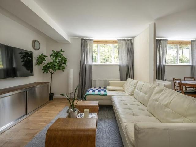 Apartment for rent in Petersham, Greater London