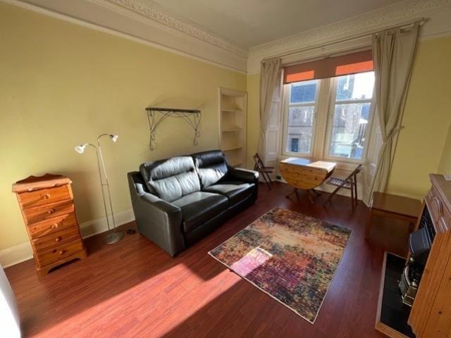 Apartment for rent in Lorne, Leith