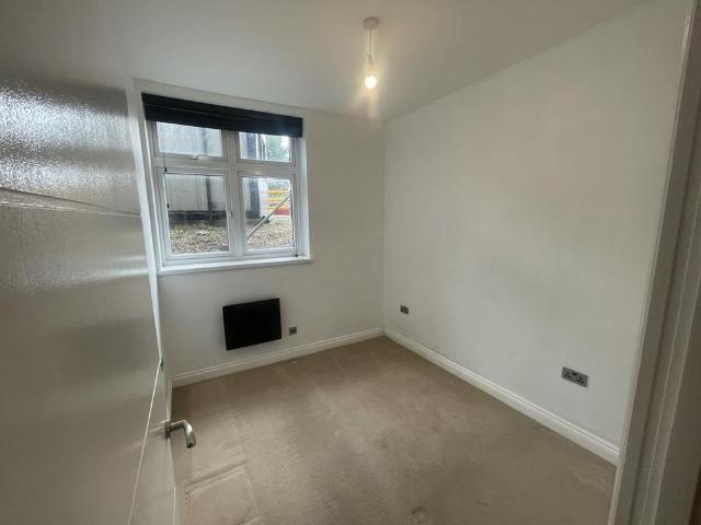 Apartment for rent in London Borough of Ealing, Hanwell