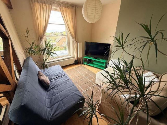 Apartment for rent in Golden Valley, Gloucestershire