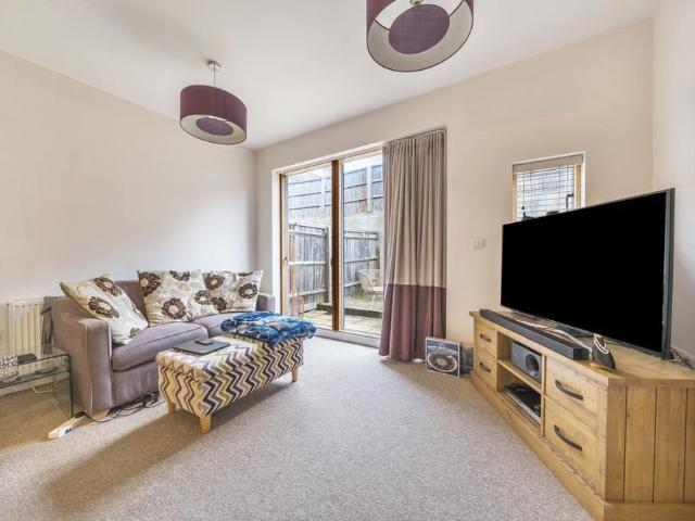 Apartment for rent in Deer Park, Black Bourton