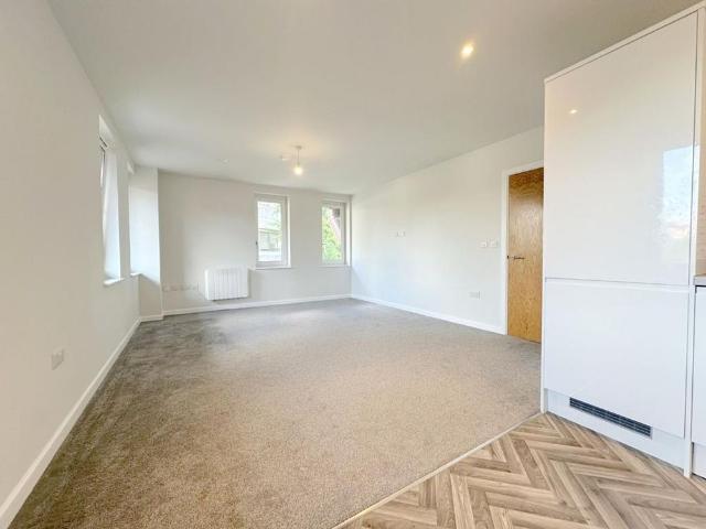 Apartment for rent in Spring Park, Luton