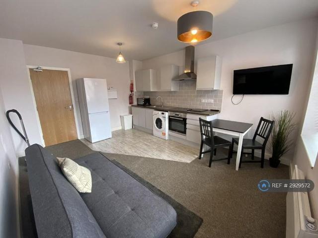 Apartment for rent in Elmfield, Leicestershire