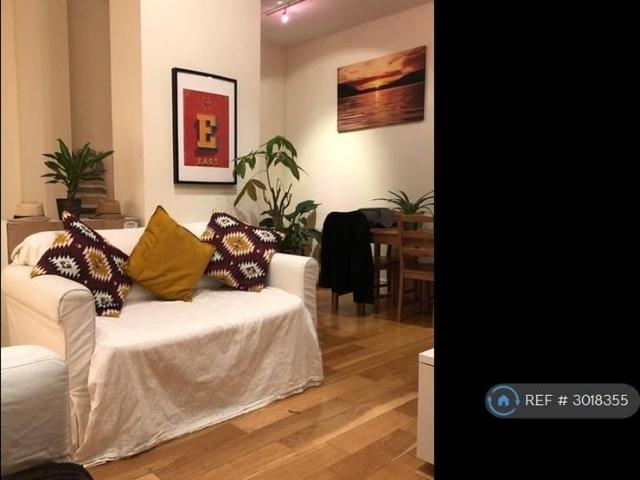 Apartment for rent in Kennington, Greater London