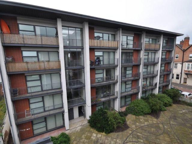 Flat for rent in Beamhurst, Staffordshire
