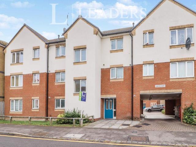 Flat for rent in Spring Park, Luton