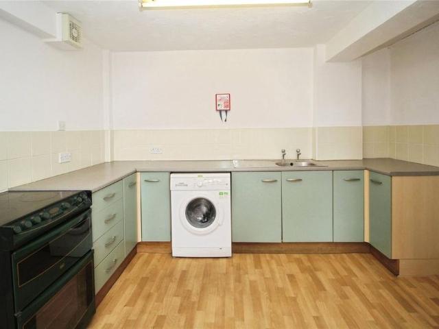 Apartment for rent in Brandis Corner, Devon