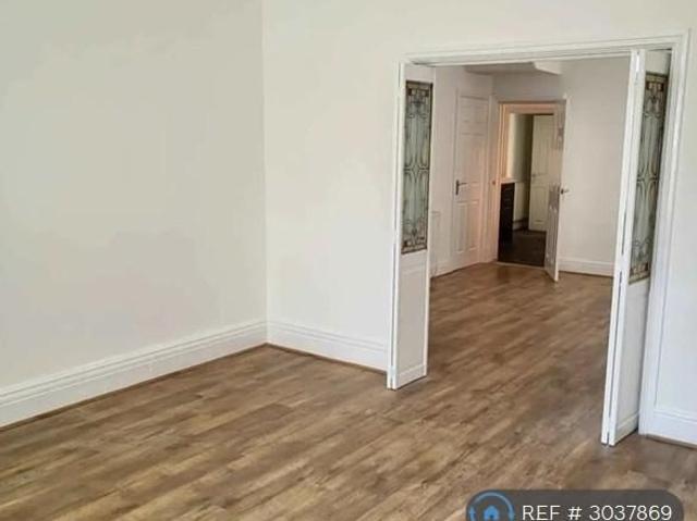 Apartment for rent in Squires Gate