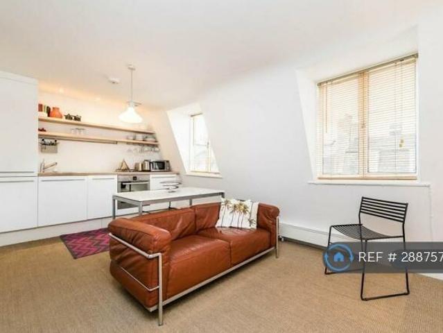 Flat for rent in Maida Vale, Greater London
