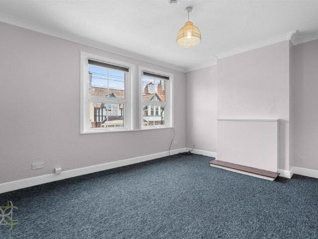 Apartment for rent in Bengeworth, Crookhill