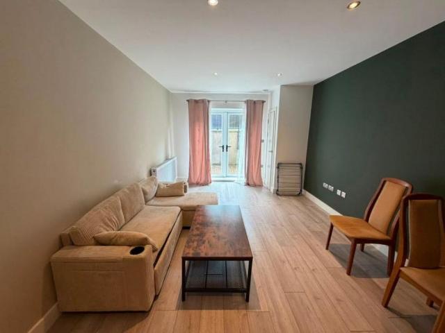 Apartment for rent in Sudbury, Chelmondiston