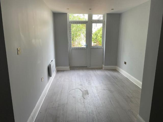 Flat for rent in Alton Barnes, Essex
