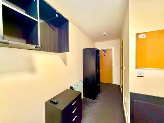 Flat for rent in Ropewalks, Calderstones