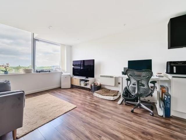 Apartment for rent in Priest Down, Hampshire