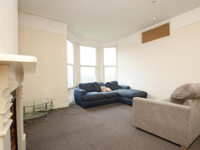 Flat for rent in Dulcote, Bath And North East Somerset